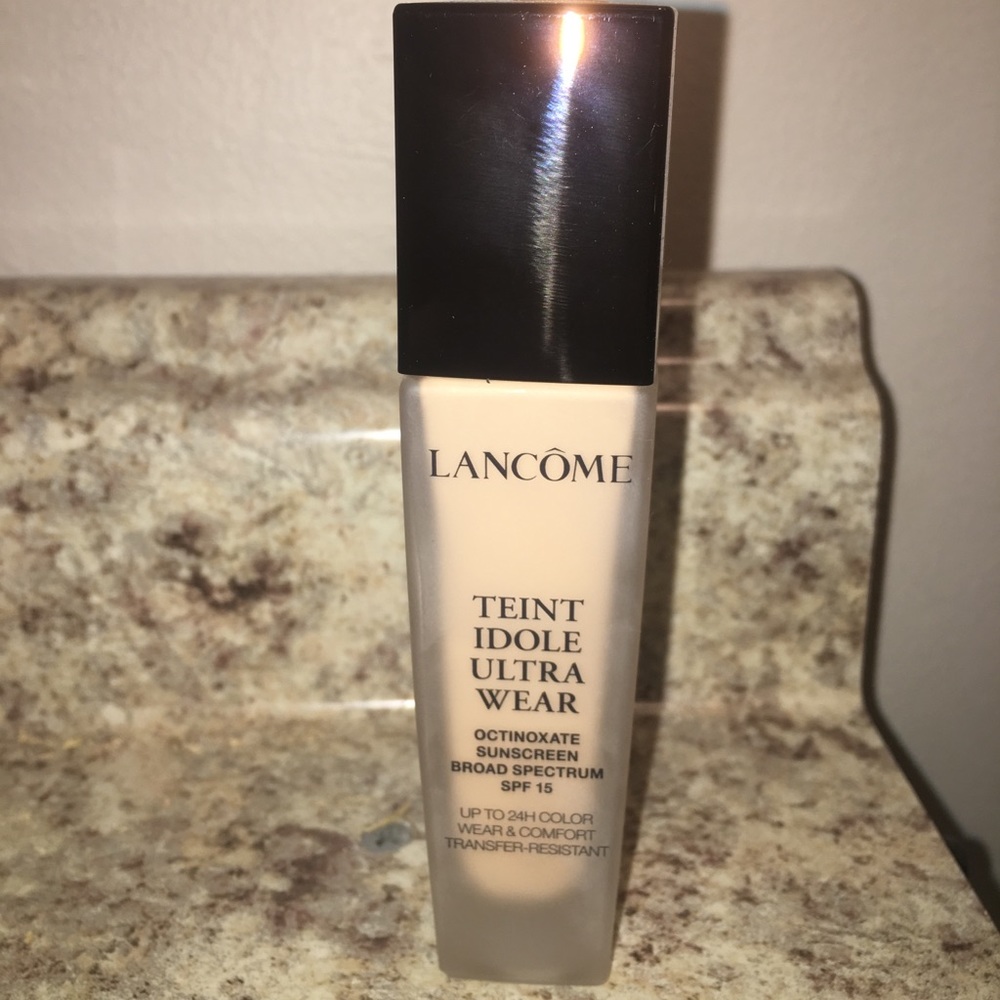 LANCÔME Teint idole ultra wear foundation